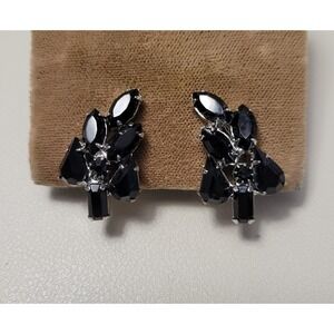 Vintage WEISS Signed Black Rhinestone Silver Tone Clip On Leaf Arrow Earrings